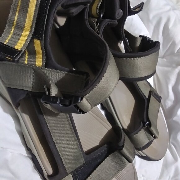 Ozark Trail Men’s Outdoor Trek Ankle Strap Sandals sz 13